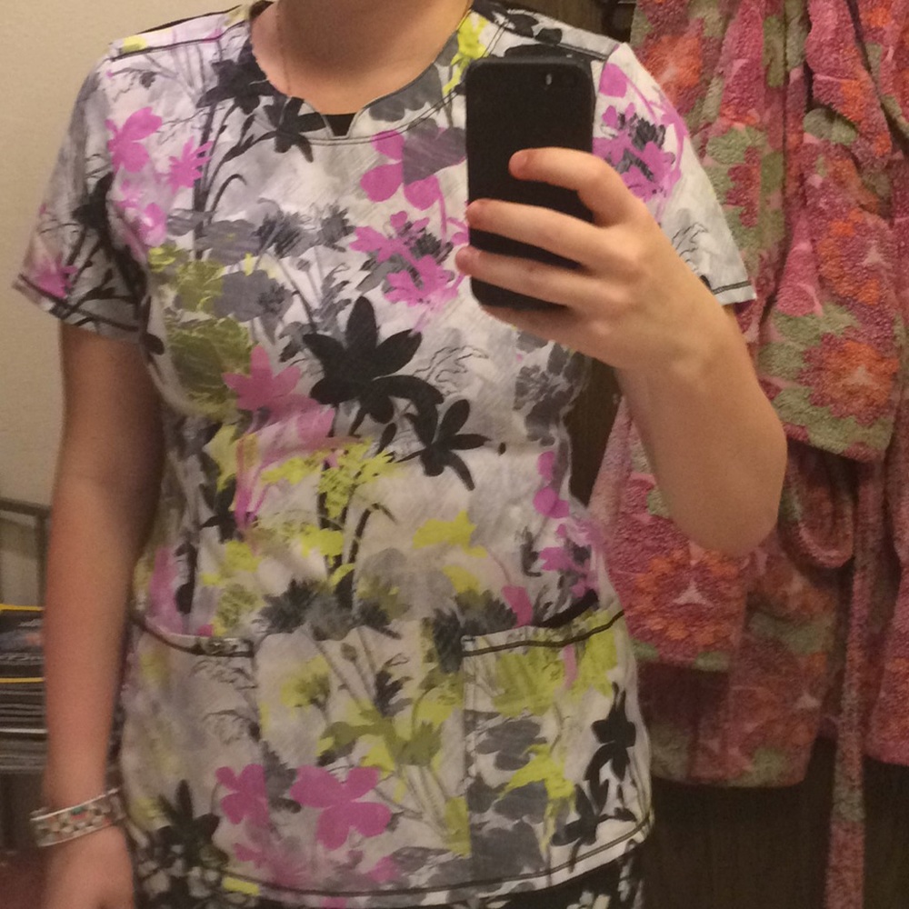 Women's Soft Scrub Top